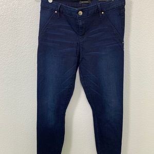 GUESS Shape Up Seamless Jeans